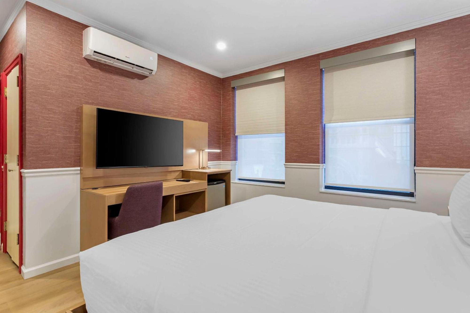 The Mayfair Hotel Times Square, Ascend Hotel Collection New York Dış mekan fotoğraf