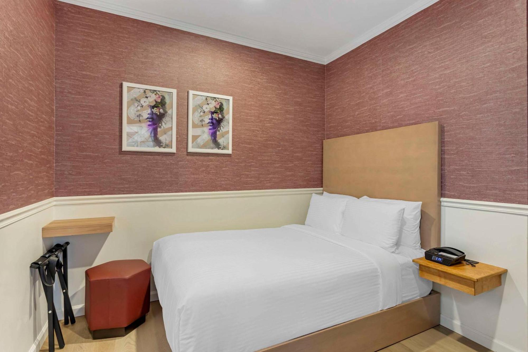 The Mayfair Hotel Times Square, Ascend Hotel Collection New York Dış mekan fotoğraf