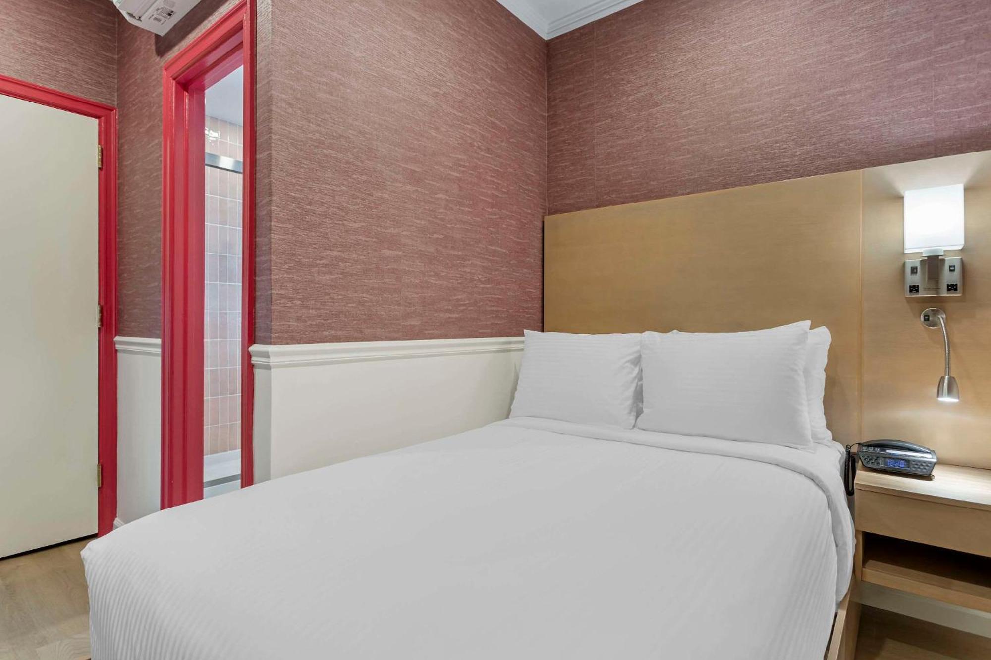 The Mayfair Hotel Times Square, Ascend Hotel Collection New York Dış mekan fotoğraf