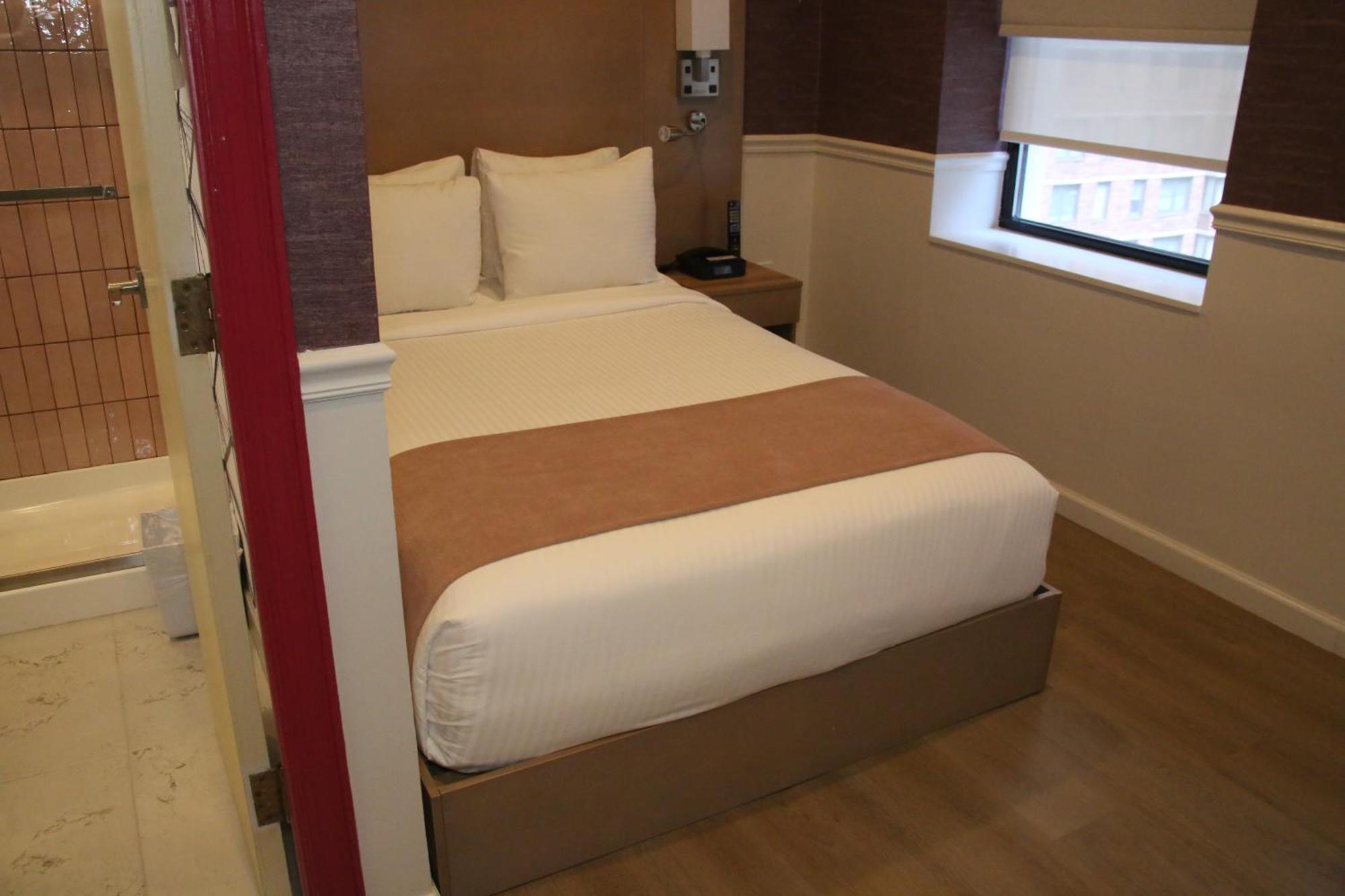The Mayfair Hotel Times Square, Ascend Hotel Collection New York Dış mekan fotoğraf